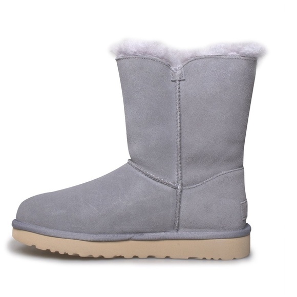 ⭐️Sale⭐️ New UGG Bailey Buckle Boots - Picture 4 of 10